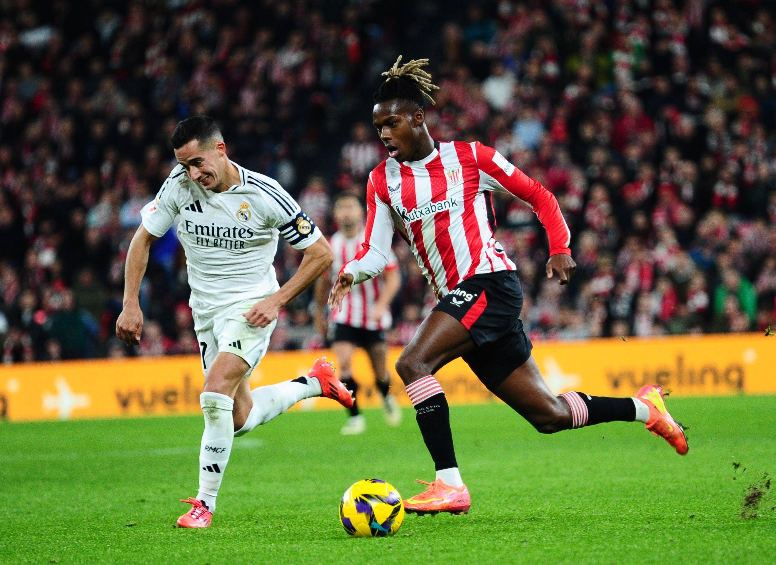 文班复出30分阿尔达马献制胜盖帽 灰熊主场险胜马刺